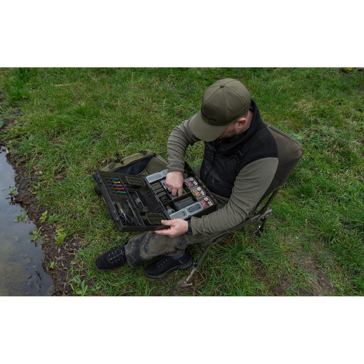 K0290133 Stolik Korum Mega Blox - Fully Loaded