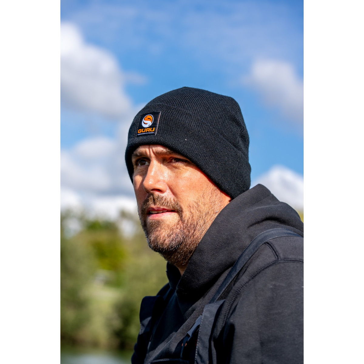 GBH09 Czapka Guru Patch Beanie Black