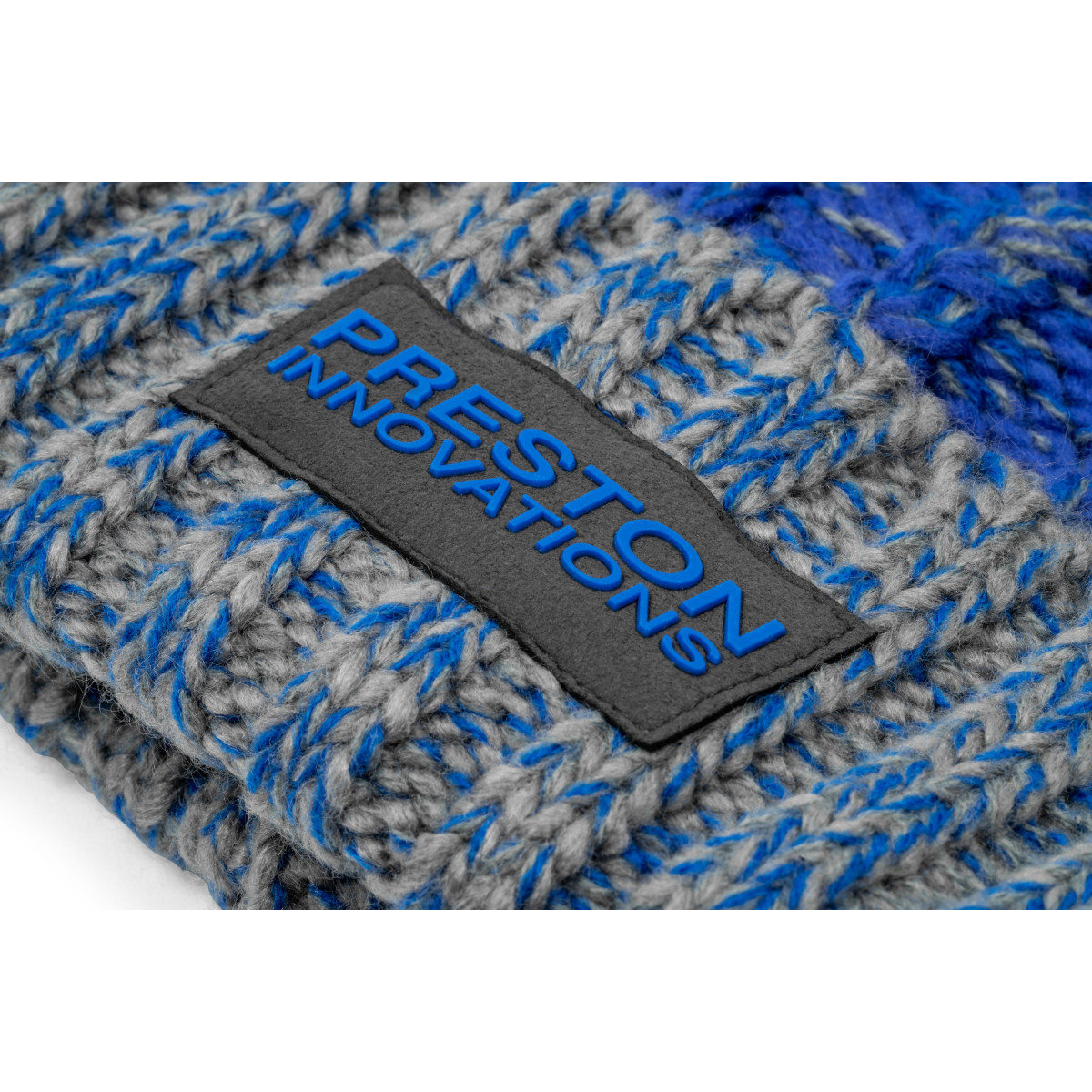 P0200675 Czapka Preston Colour Block Bobble Hat