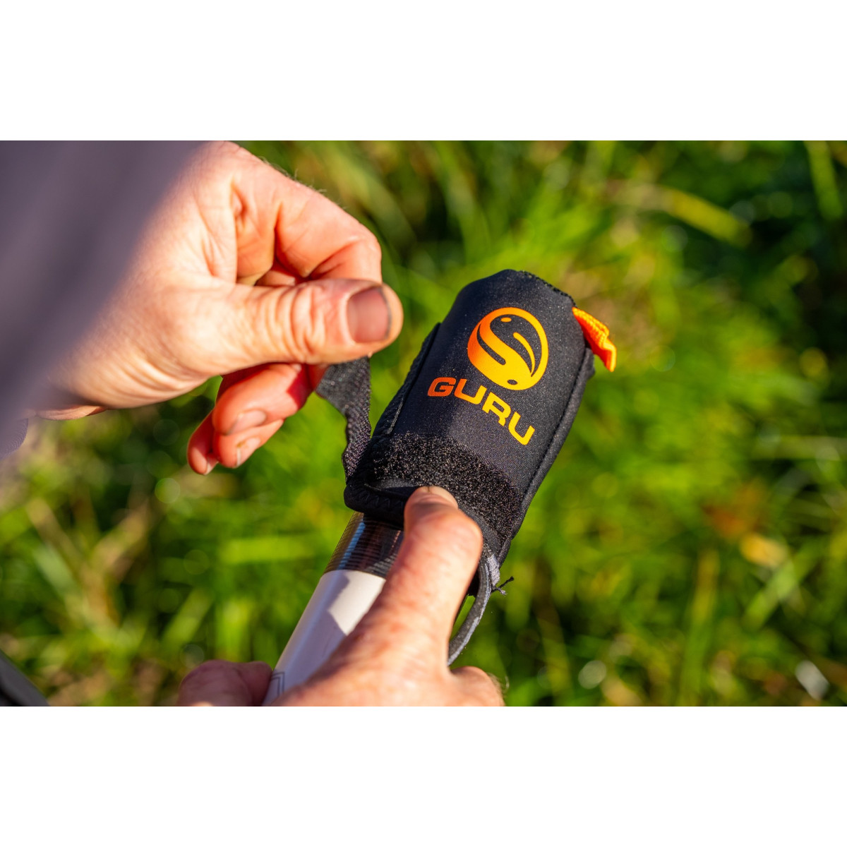 GLG057 Osłony Guru Pole Safe