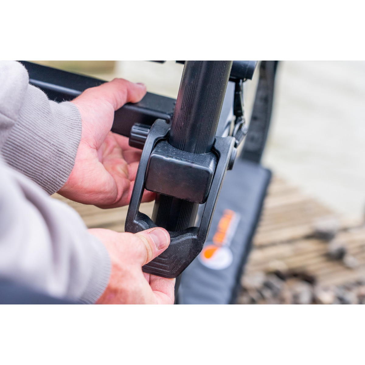 GCA001 Krzesło Guru X-Level Accessory Chair