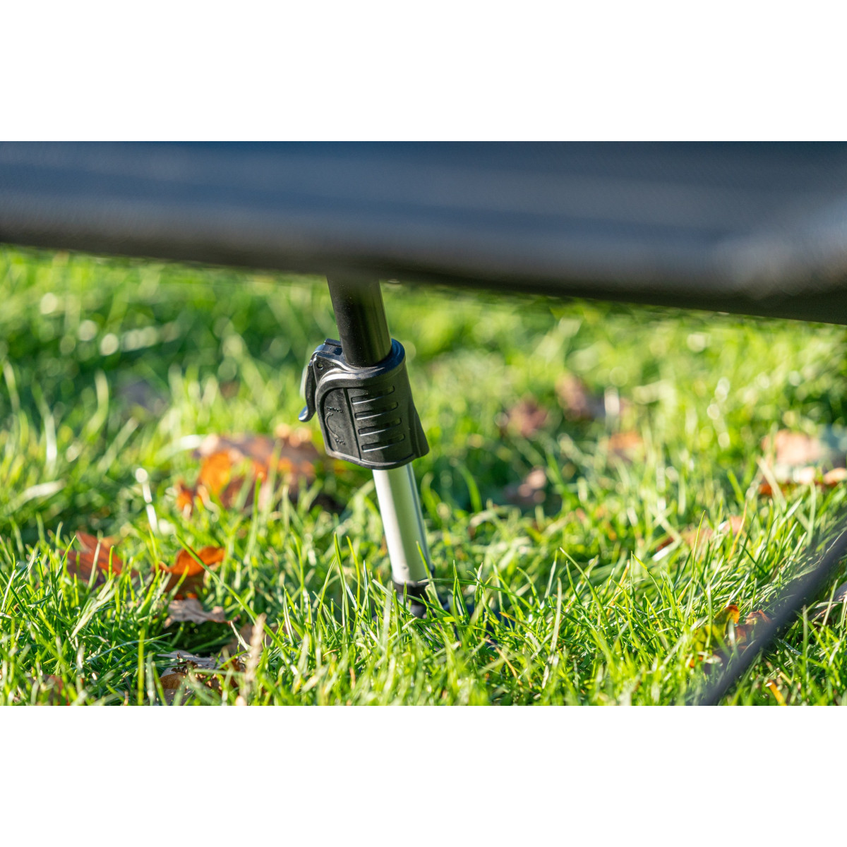 13432-600 Krzesło Daiwa N'Zon Slidetray Feeder Chair