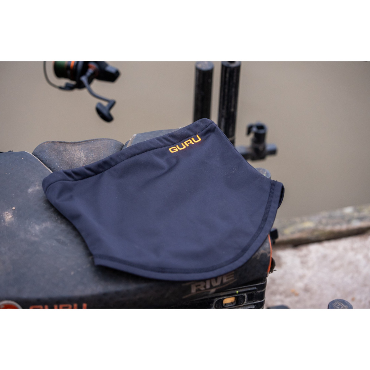 GC0017 Komin Guru Neck Warmer