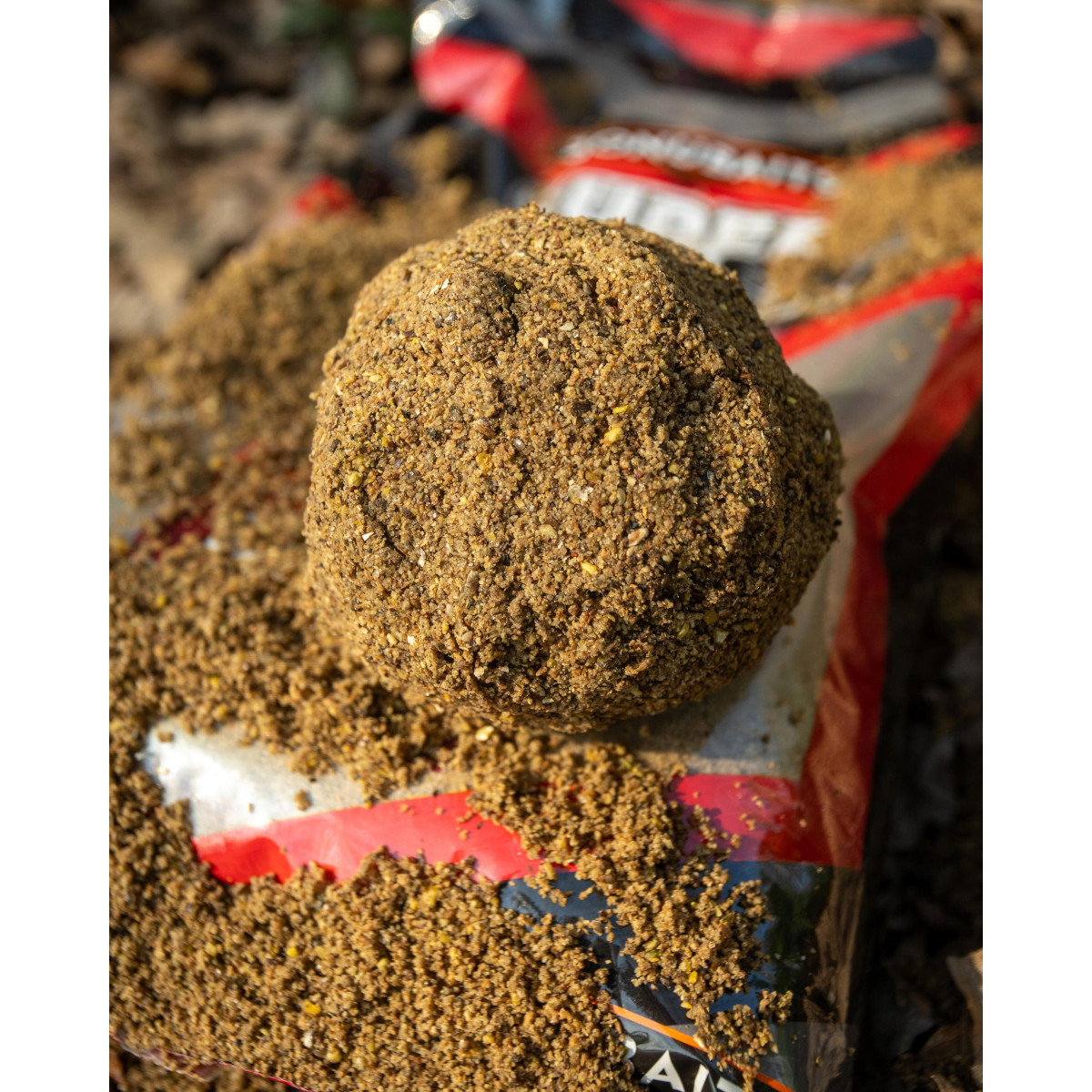 S1770051 Zanęta Sonubaits Super Feeder - Roach