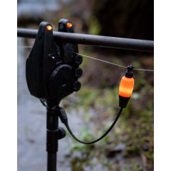 CBI148 Hanger Fox Black Label Dinky Halo Bobbin - Orange