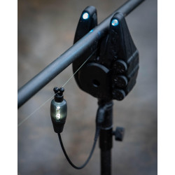 CBI153 Hanger Fox Black Label Dinky Halo Bobbin - Black