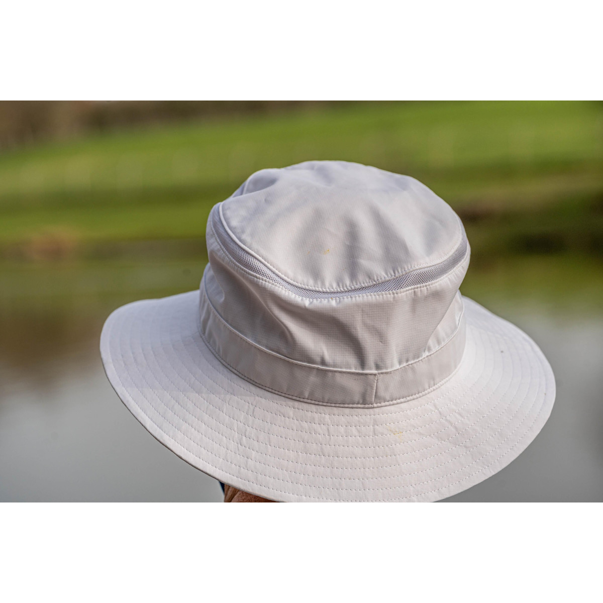 P0200737 Kapelusz Preston White Boonie