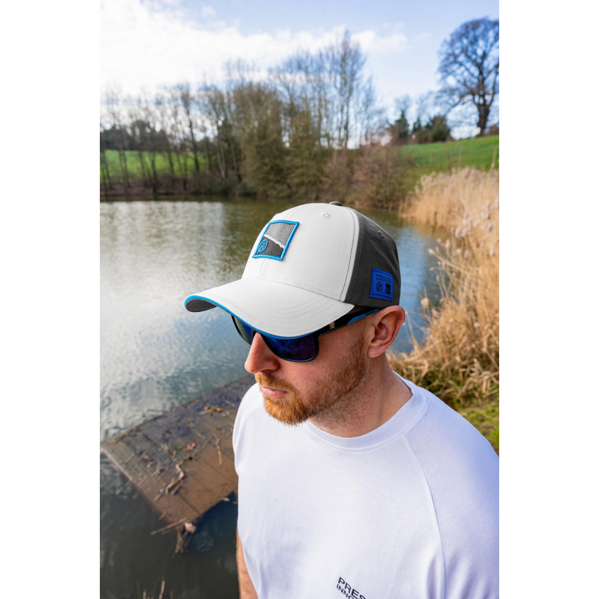 P0200773 Czapka Preston White Drift Cap