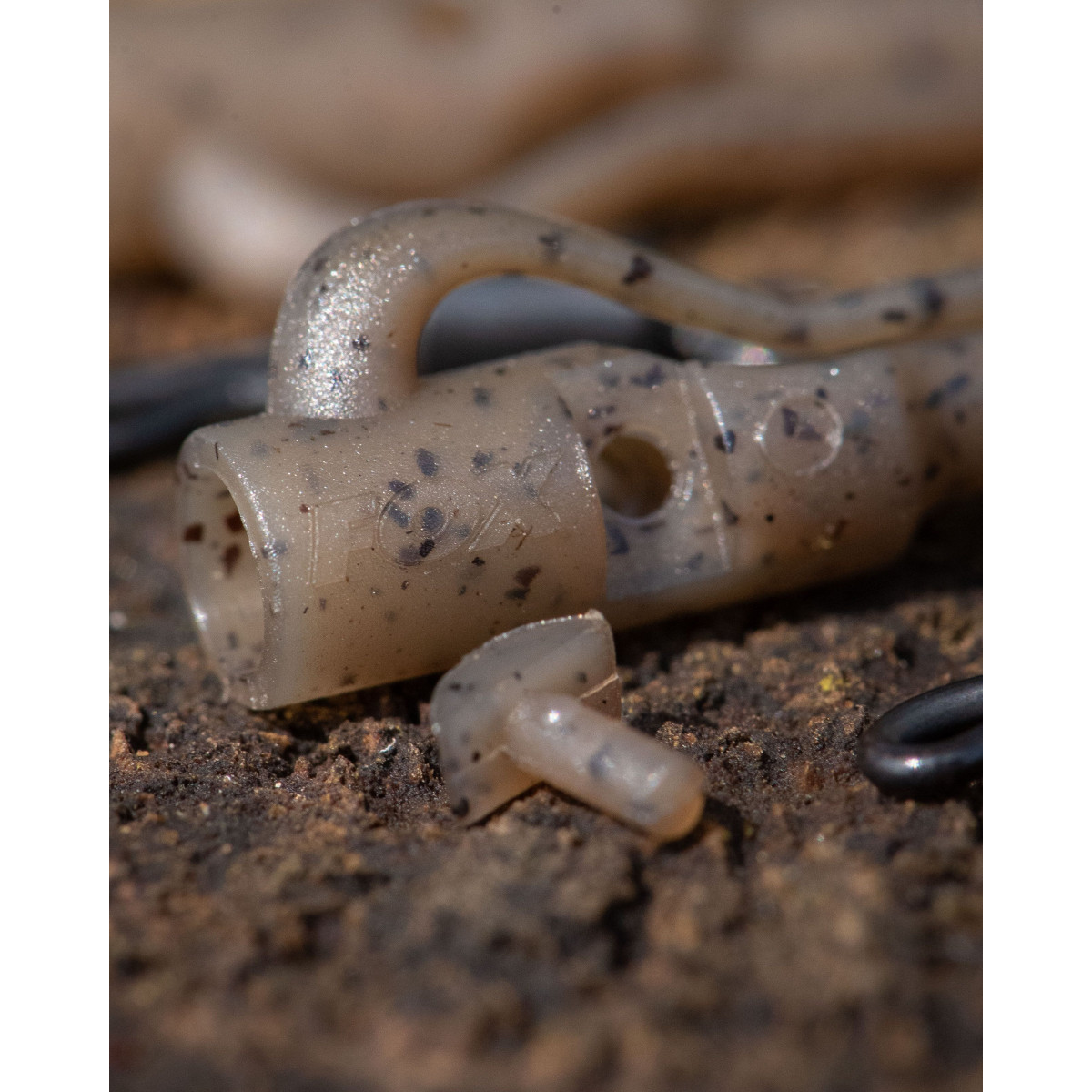 CAC988 Fox Edges Camo Slik Lead Clip Kit