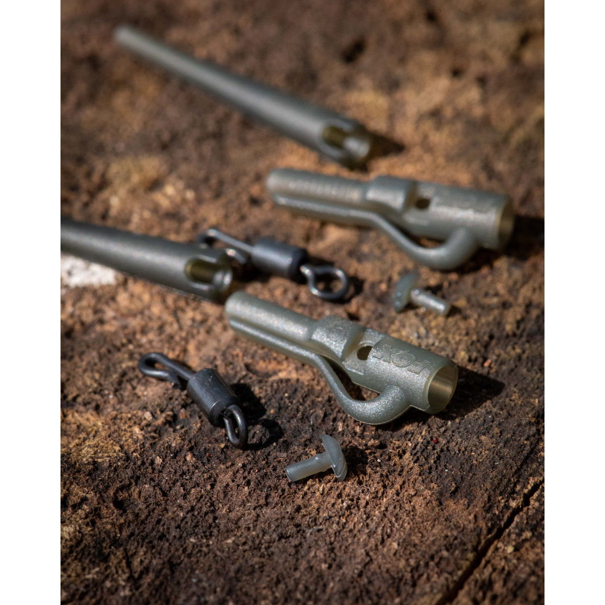 CAC988 Fox Edges Camo Slik Lead Clip Kit