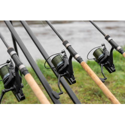 K0360094 Tripod Korum Deluxe River Tripod 3 Rod Wide