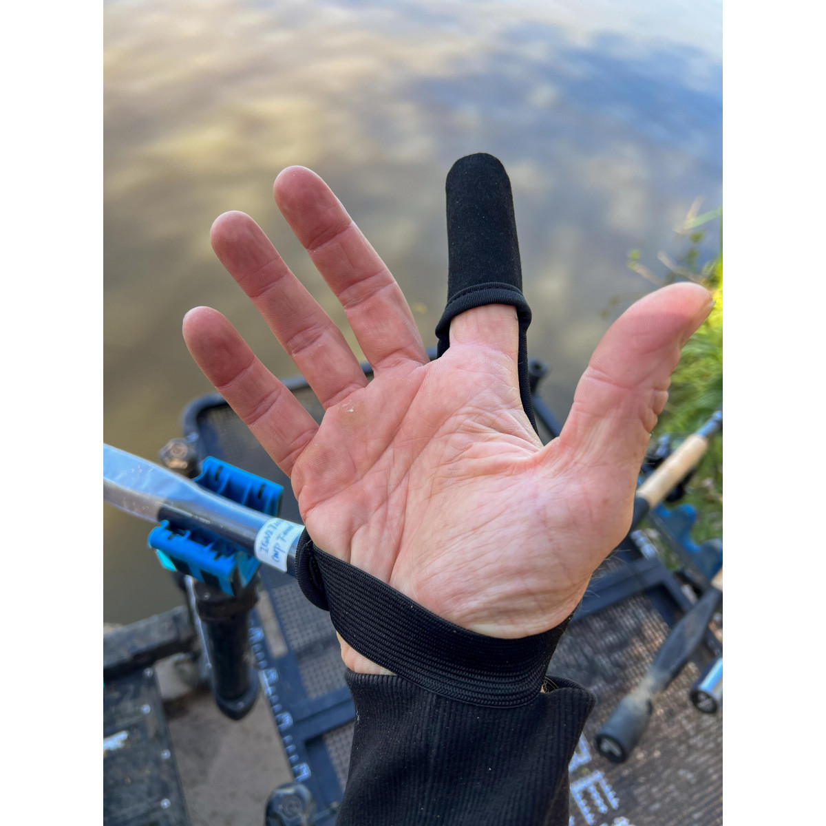 P0220199 Ochraniacz na palec Preston Extremity Finger Stall