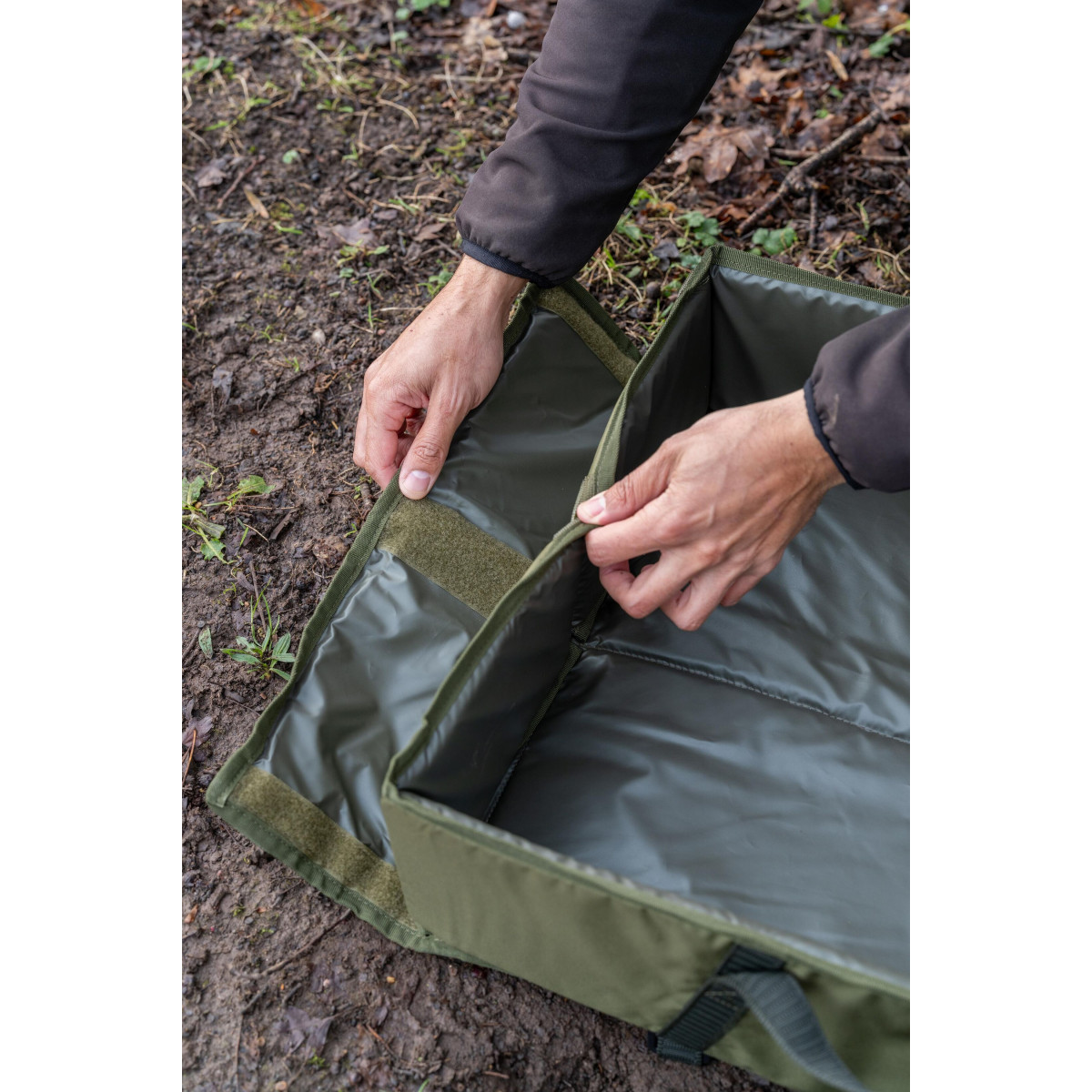 K0290147 Mata karpiowa Korum Expedition Folda-Weigh Mat