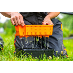 GBB012 Pudełko na przynęty Guru Bait Box GBB012 - Orange / 5.3pint / 3 litry