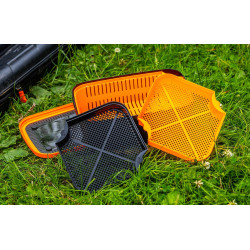 GBB012 Pudełko na przynęty Guru Bait Box GBB012 - Orange / 5.3pint / 3 litry