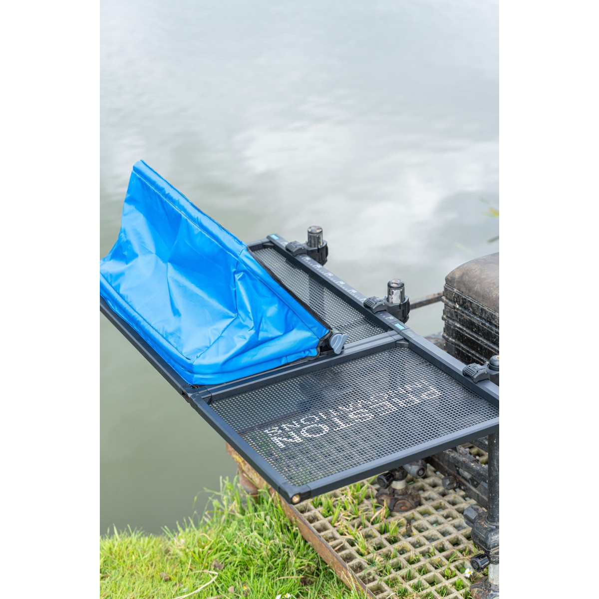 P0110139 Tacka Preston Ventalite Hoodie Combi Side Tray