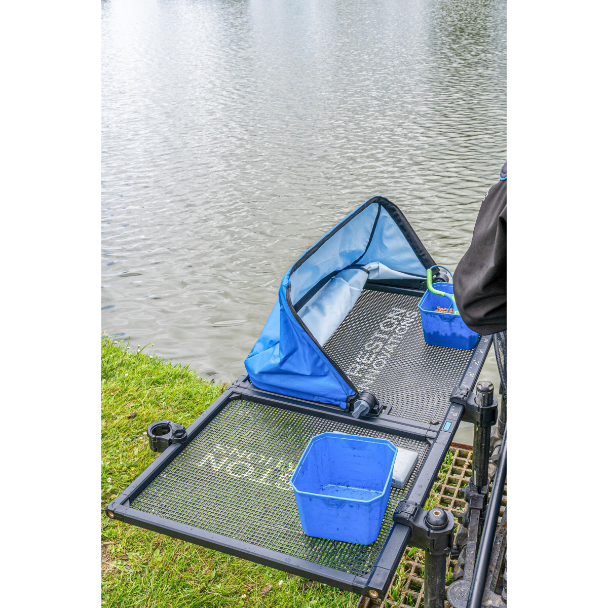 P0110139 Tacka Preston Ventalite Hoodie Combi Side Tray