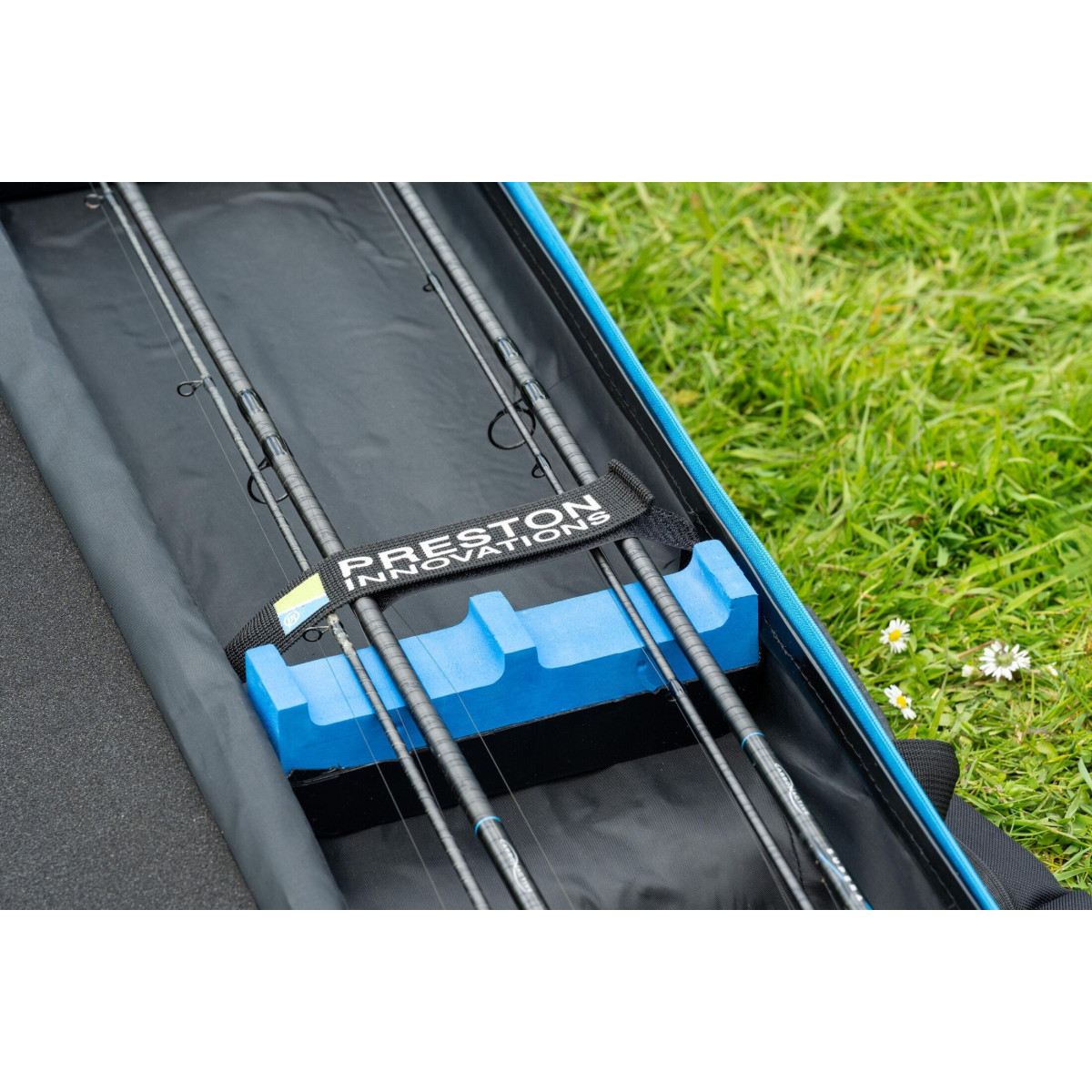 P0130172 Pokrowiec Preston Hardcase Rod Safe Compact