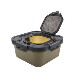 K0310442 Pudełko Korum Click Lock Bait Tubs - 2 Pint / 1.2L