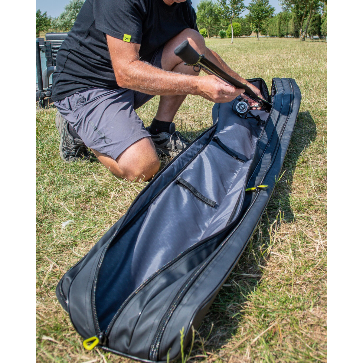 GLU196 Pokrowiec Matrix Horizon Pro 2 Rod Holdall / 195cm