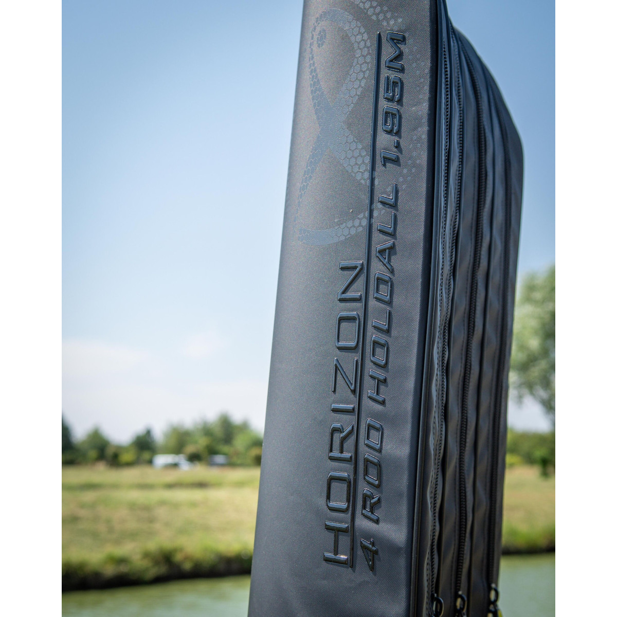 GLU197 Pokrowiec Matrix Horizon Pro 4 Rod Holdall / 195cm