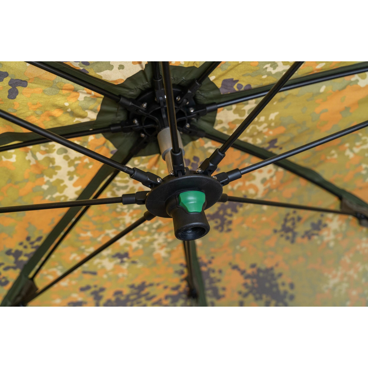 K0370015 Parasol Korum Supa Lite Overnight Brolly Shelter 60"