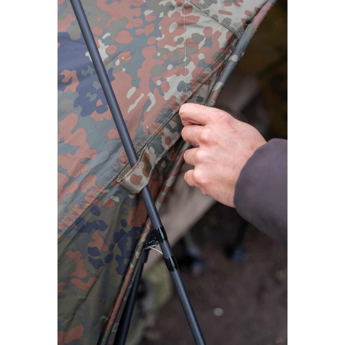 K0370015 Parasol Korum Supa Lite Overnight Brolly Shelter 60"