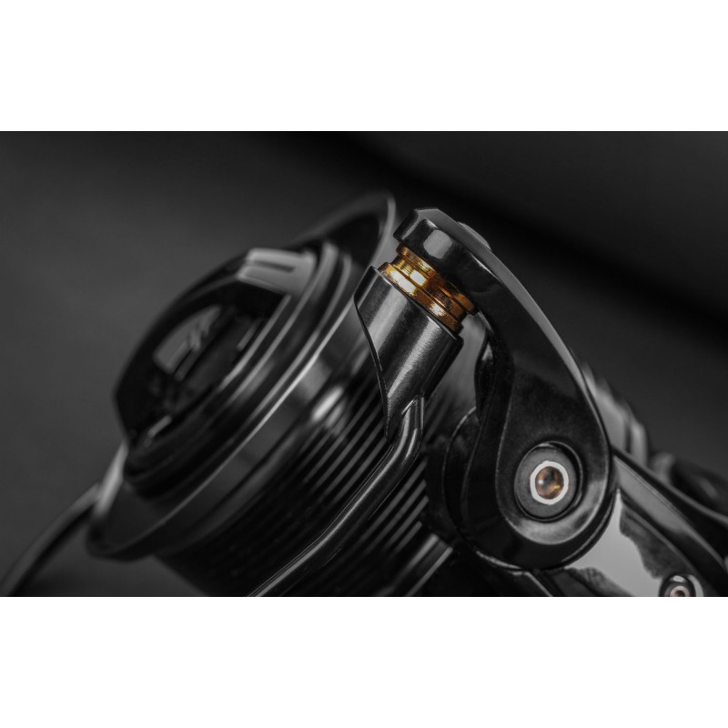 Kołowrotek Preston Extremity Feeder 520