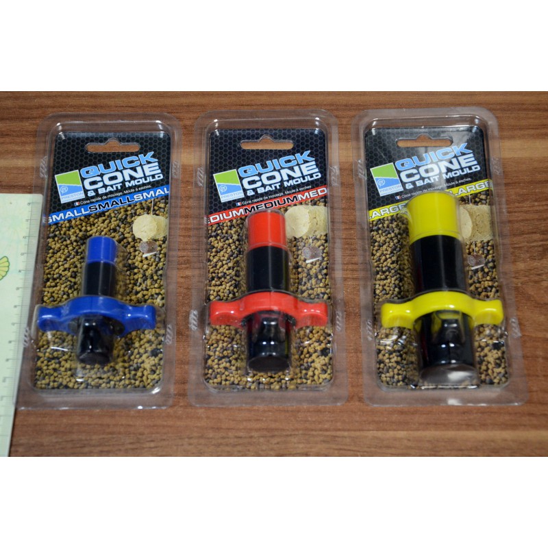 Forma do zanęty Preston Quick Cone and Bait Mould - Medium
