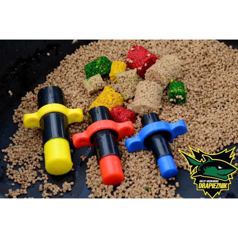 Forma do zanęty Preston Quick Cone and Bait Mould - Medium