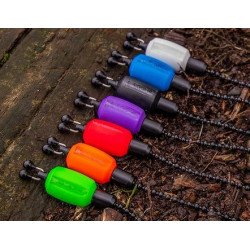 Hanger Fox Black Label Dinky Bobbin - RED