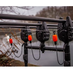 Hanger Fox Black Label Dinky Bobbin - RED