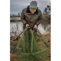 Kosz podbieraka Korum Latex Folding Triangle Net - 26