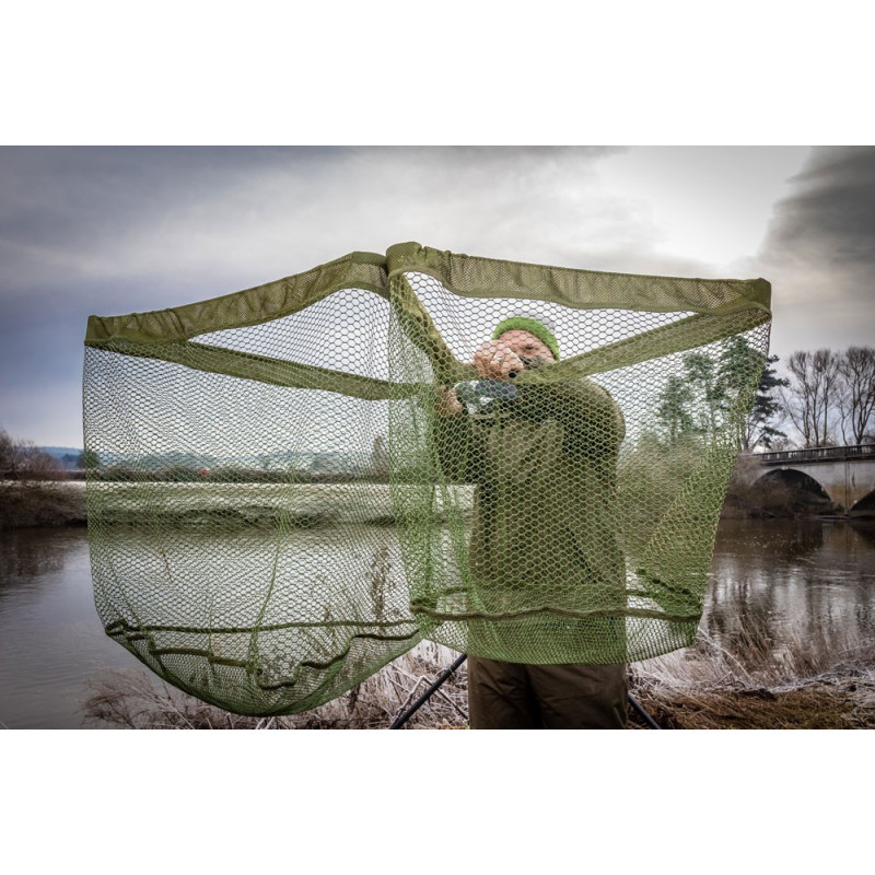 Kosz podbieraka Korum Latex Folding Triangle Net - 26