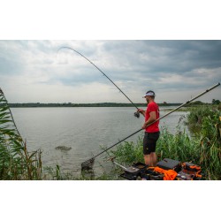 Guru Aventus Distance Feeder 14FT