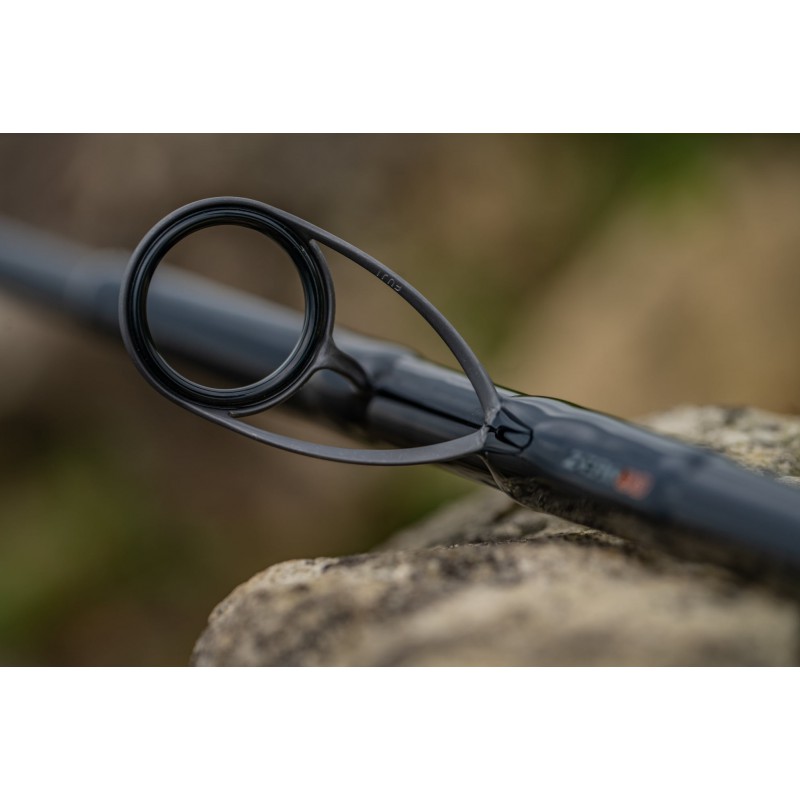 Guru Aventus Distance Feeder 14FT