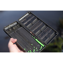 Organizer na przypony Korda - Combi Rigsafe KBOX4