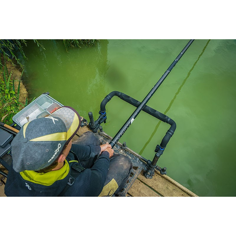 Balkon Matrix 3D-R Pole Support Bar