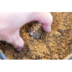 Koszyk zanętowy Preston Hexmesh Plastic Bullet Feeder