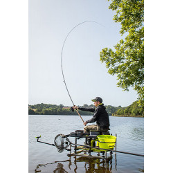 Matrix Horizon Pro X Distance Feeder