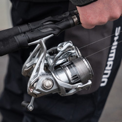 Kołowrotek Shimano Nasci FC