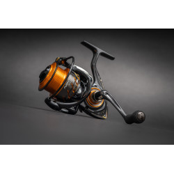 Kołowrotek Guru Aventus