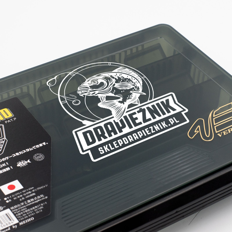 Naklejka wędkarska Drapieżnik - Biała 01