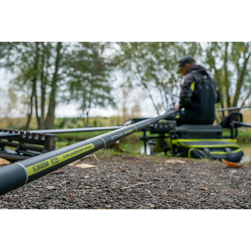 GLN070 Sztyca Matrix Ethos XR-Power Landing Net Handle 3.5m